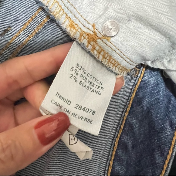 LL Bean Classic Fit Straight Leg Jeans Size 18 Petite Med Wash Blue Denim Basic - Picture 9 of 11